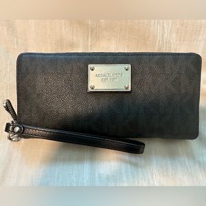 Black Monogram Michael Kors Wristlet